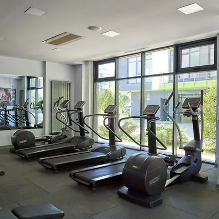 Apartament Turquoise In & Pool Mamaia Nord *
