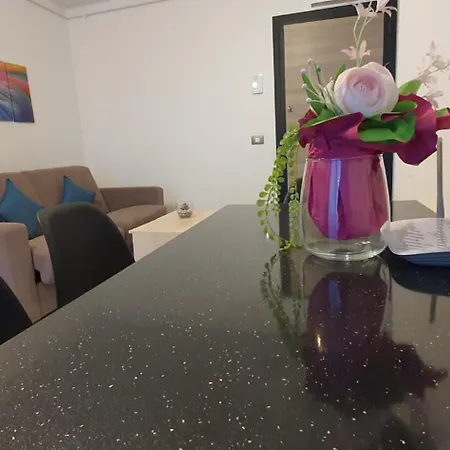 Apartment Turquoise In & Pool Mamaia Nord *