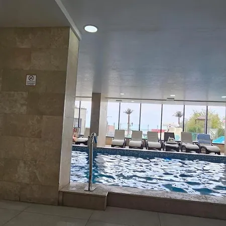 Turquoise In & Pool Mamaia Nord