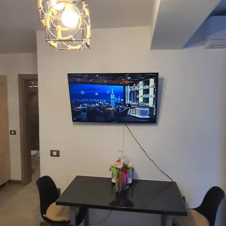 Apartment Turquoise In & Pool Mamaia Nord *